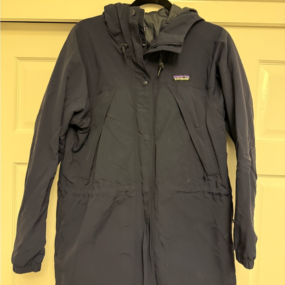 Women’s Skyforest Patagonia Parka Size Medium Navy Blue Hooded Jacket